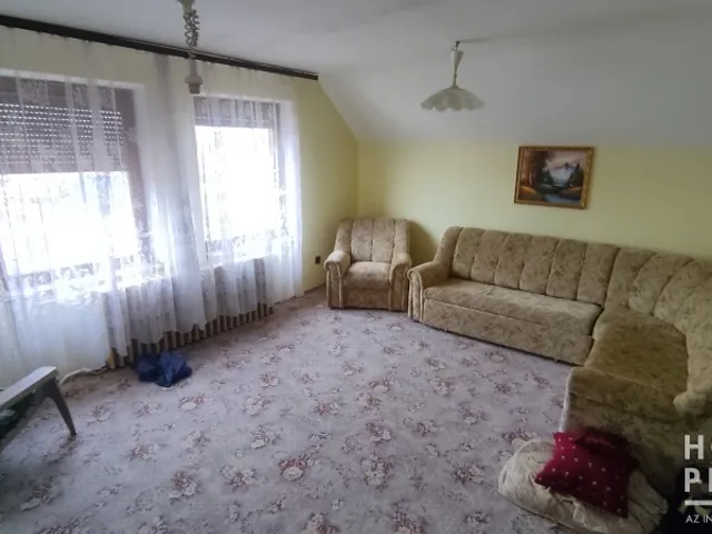 Eladó ház Hódmezővásárhely 180 nm