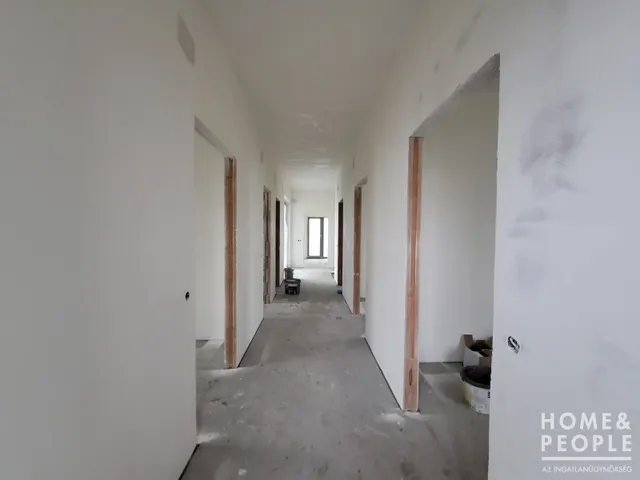 Eladó ház Szeged 450 nm