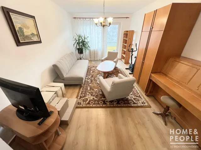 Kiadó lakás Szeged, Makkosház 55 nm