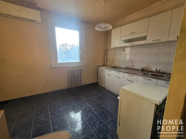Eladó lakás Szeged 35 nm