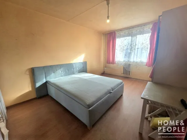 Eladó lakás Szeged 35 nm