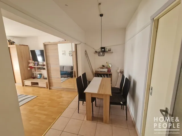 Eladó lakás Szeged, Makkosház 55 nm