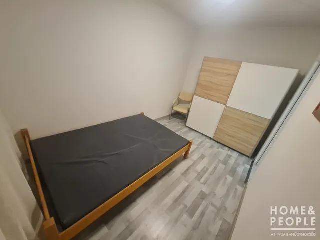 Eladó lakás Szeged, Makkosház 61 nm