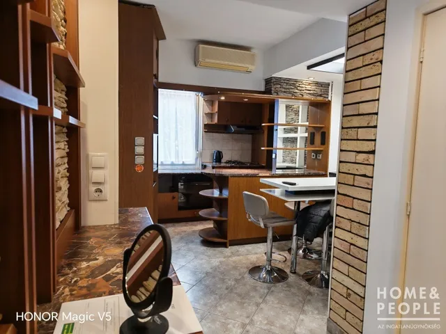 Eladó lakás Szeged, Makkosház 60 nm