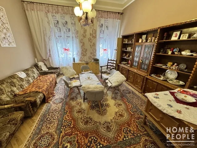 Eladó lakás Szeged, Belváros 42 nm