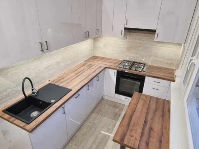 Eladó lakás Szeged, Makkosház 60 nm