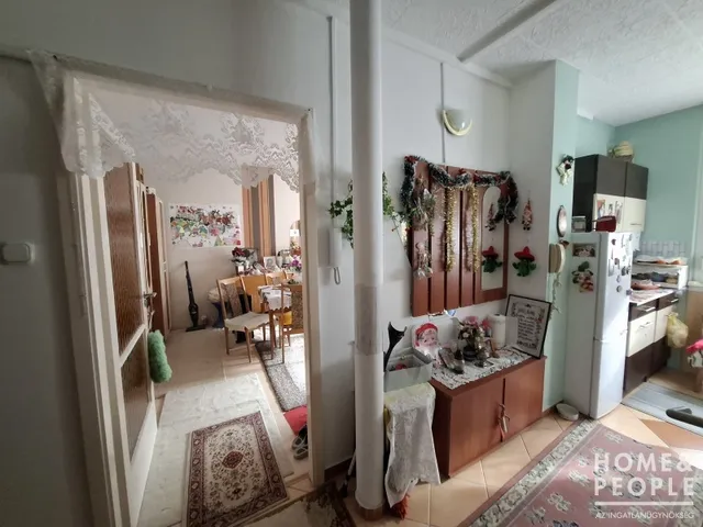 Eladó lakás Szeged, Tarján 47 nm