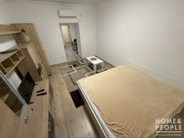 Eladó lakás Szeged, Belváros 39 nm