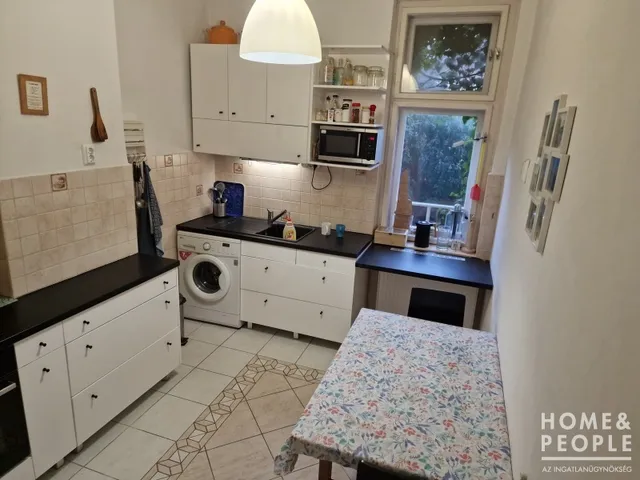 Eladó lakás Szeged, Belváros 94 nm