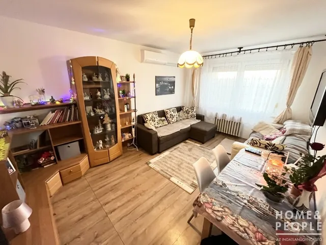 Eladó lakás Szeged, Makkosház 47 nm