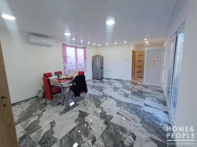 Eladó ház Szeged, Subasa 51 nm