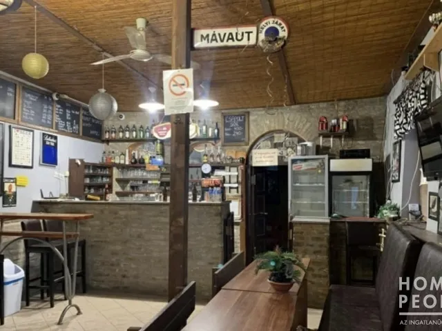 Eladó ház Deszk 180 nm