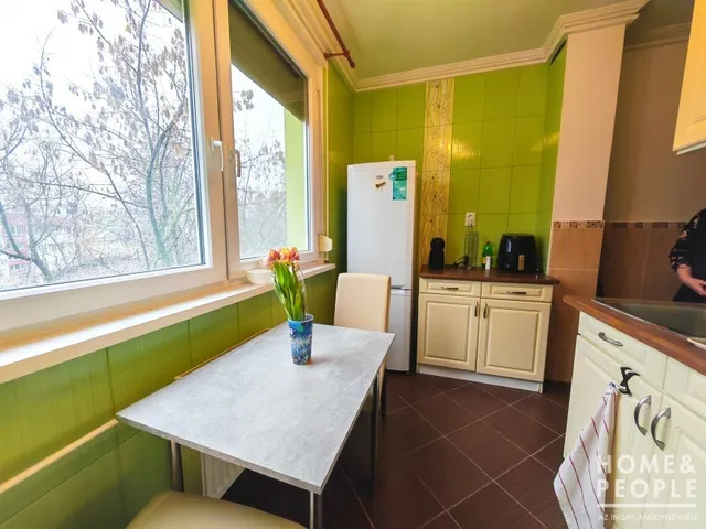 Eladó lakás Szeged 53 nm