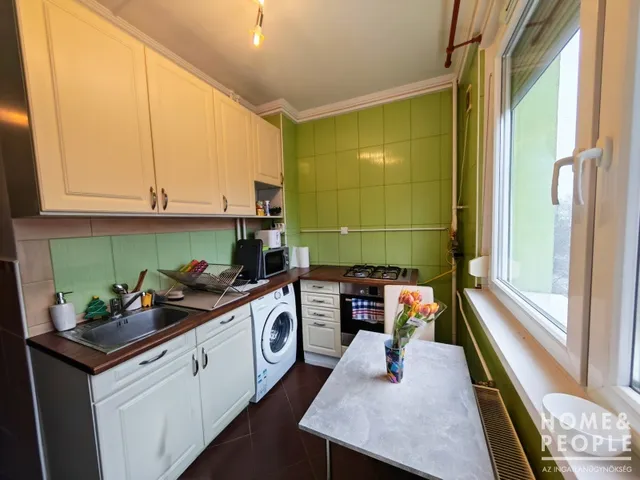 Eladó lakás Szeged 53 nm