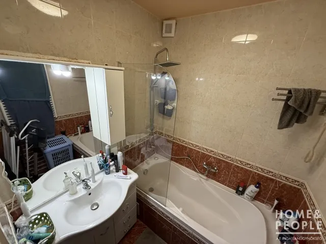 Eladó lakás Szeged 56 nm