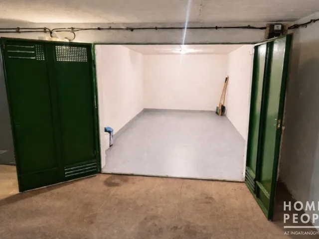 Eladó garázs Szeged, Fodorkert 17 nm