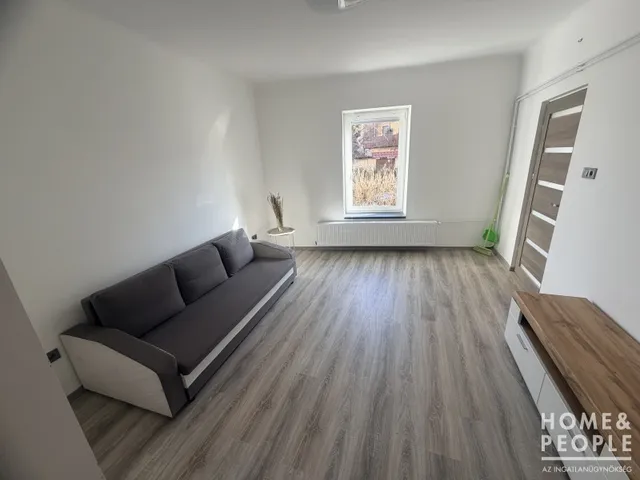 Eladó lakás Szeged, Belváros 62 nm