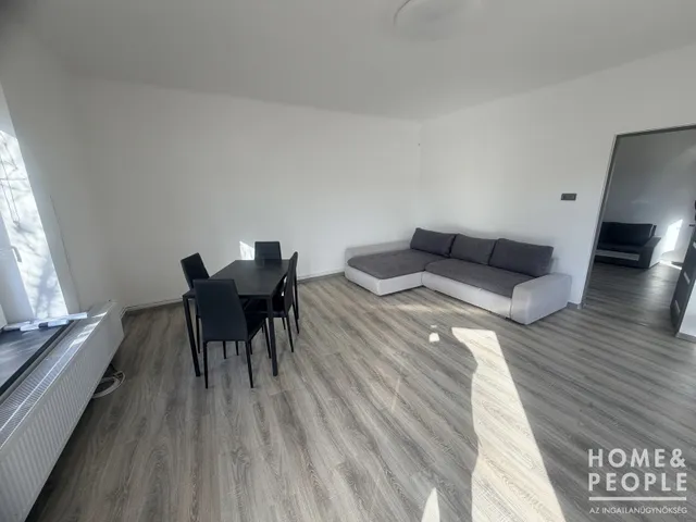 Eladó lakás Szeged, Belváros 62 nm