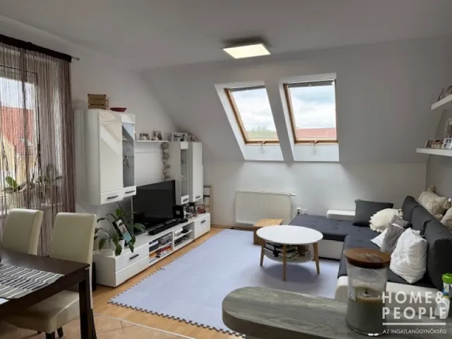 Eladó lakás Szeged, Móraváros 67 nm