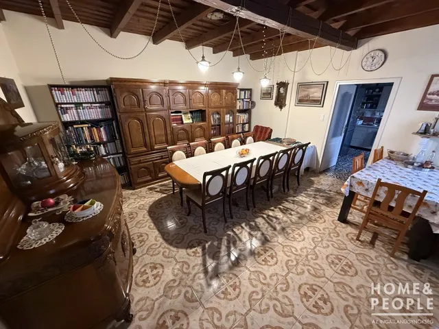 Eladó ház Szeged, Alsóváros 175 nm