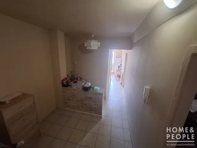 Eladó lakás Szeged, Tarján 64 nm