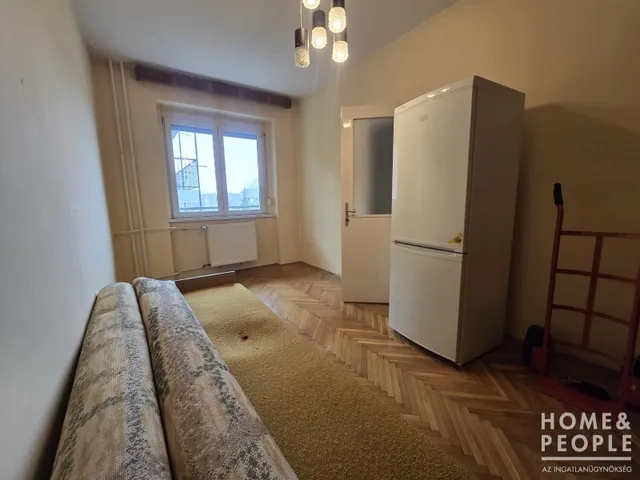Eladó lakás Szeged, Belváros 75 nm