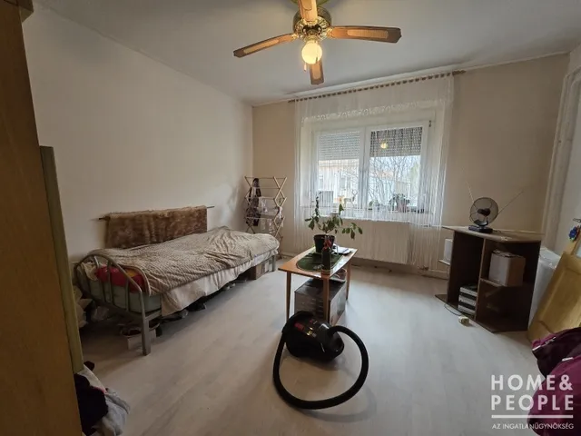 Eladó ház Hódmezővásárhely 75 nm