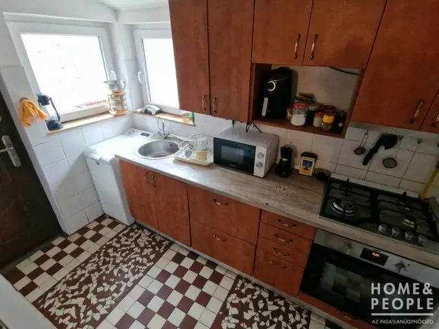 Eladó ház Szeged, Subasa 39 nm
