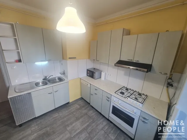 Eladó lakás Szeged, Belváros 91 nm