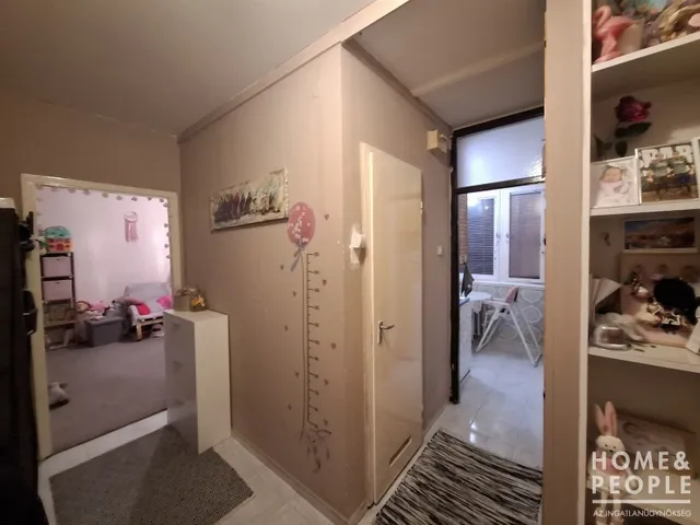 Eladó lakás Szeged, Tarján 54 nm