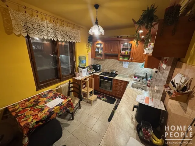 Eladó lakás Kistelek 81 nm