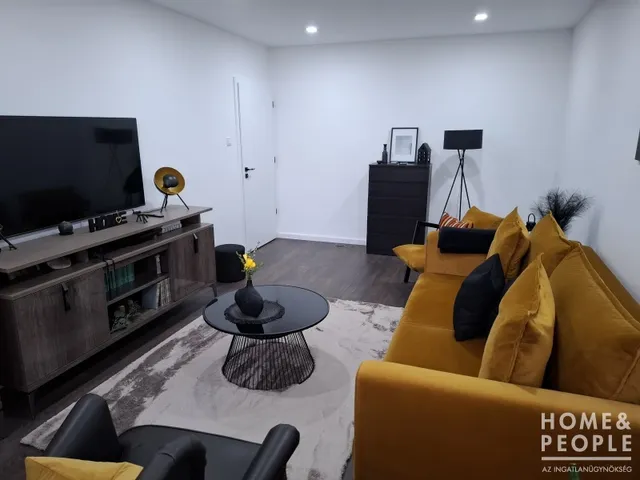 Eladó lakás Szeged, Újszeged 55 nm