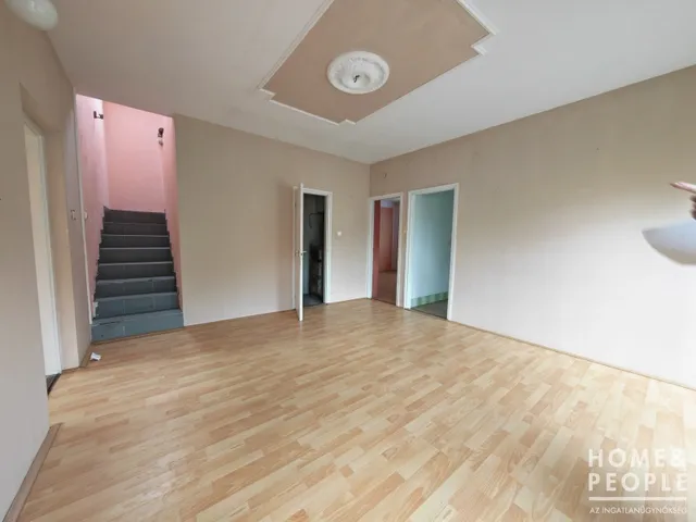 Eladó ház Röszke 140 nm