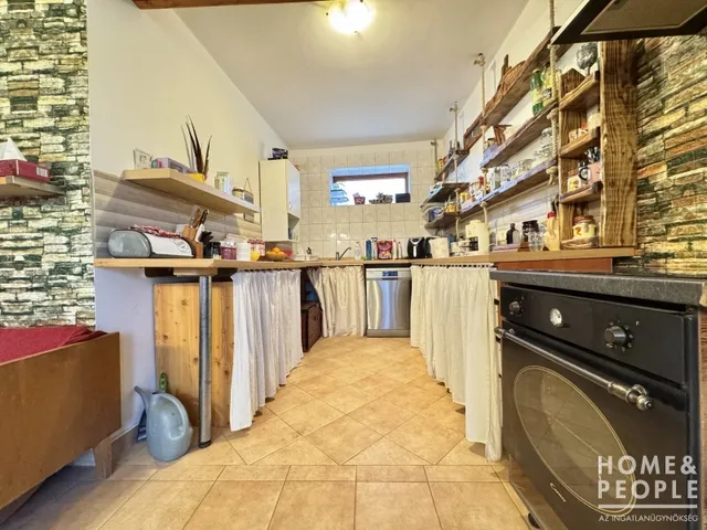 Eladó ház Hódmezővásárhely 135 nm