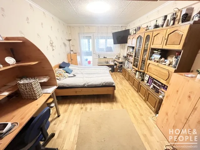 Eladó lakás Szeged, Tarján 56 nm