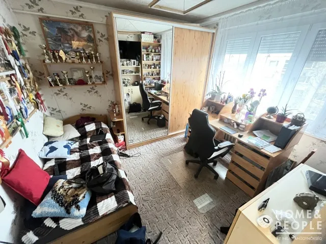 Eladó lakás Szeged, Tarján 56 nm