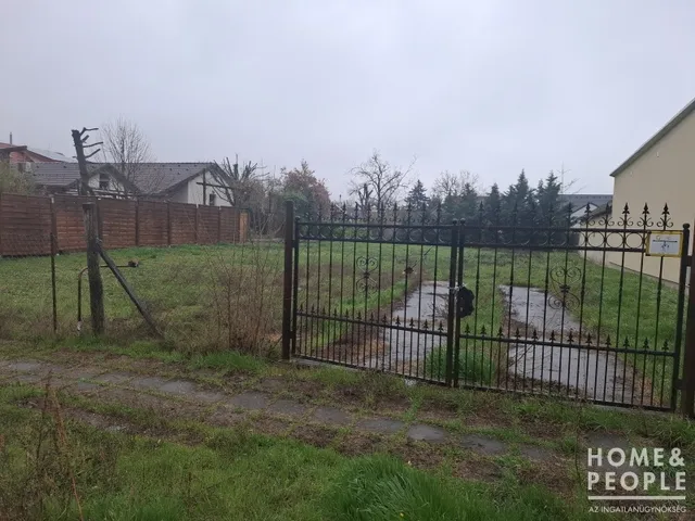 Eladó telek Szeged, Petőfitelep 913 nm