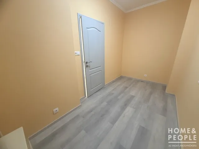 Eladó lakás Szeged, Móraváros 42 nm