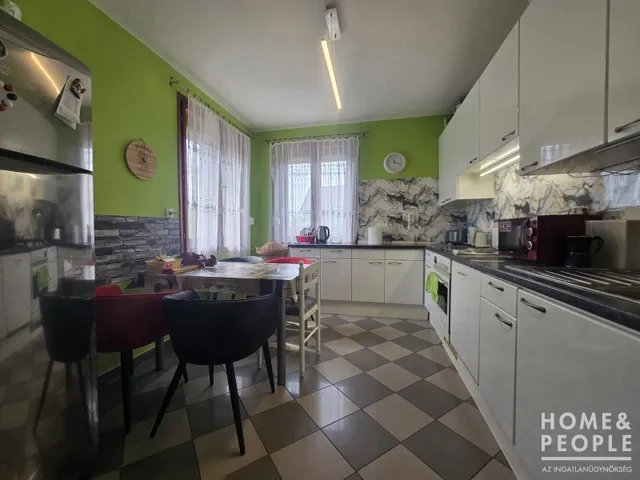 Eladó ház Hódmezővásárhely 120 nm