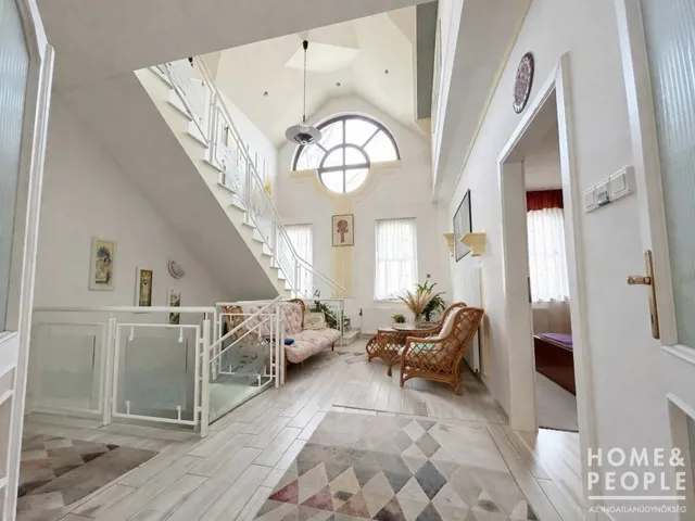 Eladó ház Szeged, Felsőváros 246 nm