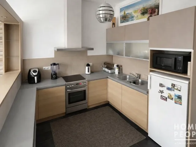 Eladó ház Szeged, Felsőváros 246 nm