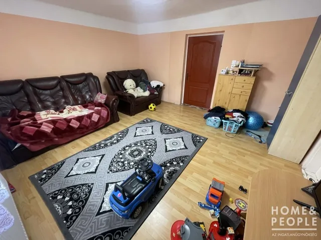 Eladó ház Balástya 79 nm