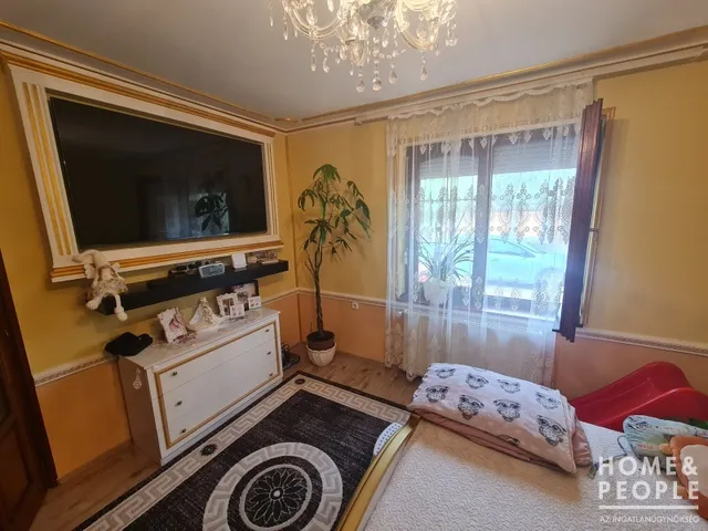 Eladó ház Hódmezővásárhely 350 nm