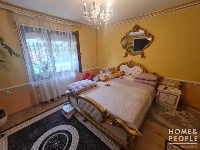 Eladó ház Hódmezővásárhely 350 nm