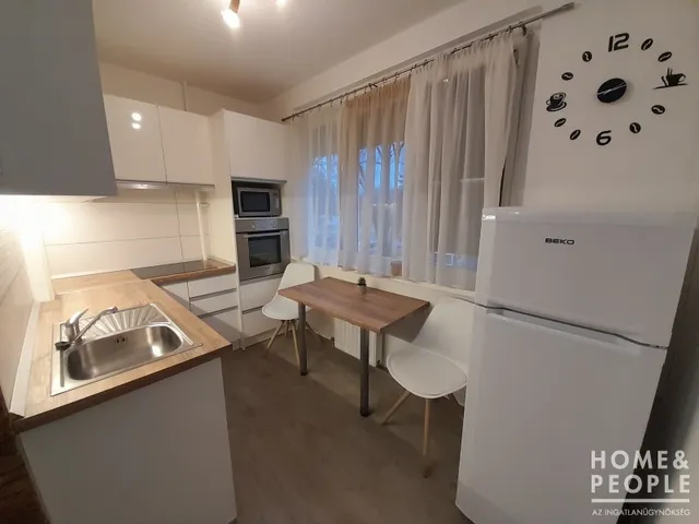 Eladó lakás Szeged, Felsőváros 47 nm
