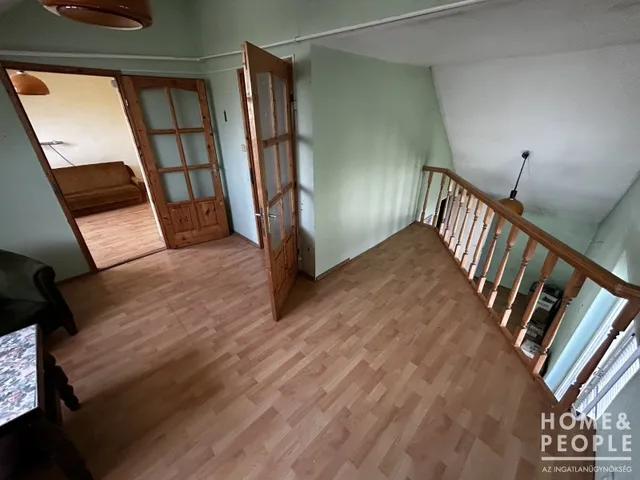 Eladó ház Szeged, Kiskundorozsma 330 nm
