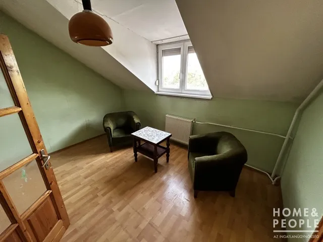 Eladó ház Szeged, Kiskundorozsma 330 nm