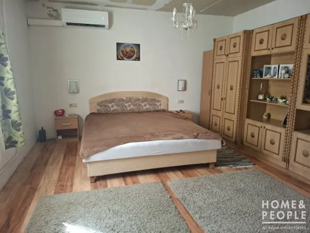 Eladó ház Szeged, Szőreg 82 nm