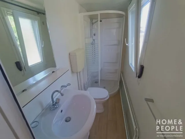 Eladó ház Pusztaszer 22 nm