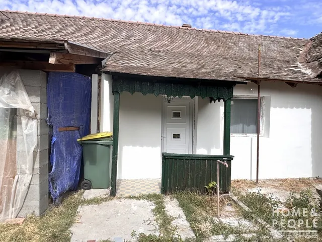 Eladó ház Hódmezővásárhely 58 nm